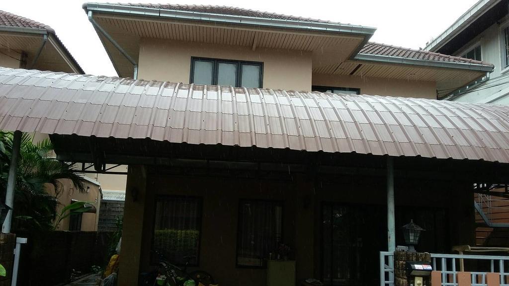 Lisa'S Guesthouse Udon Thani Exterior foto